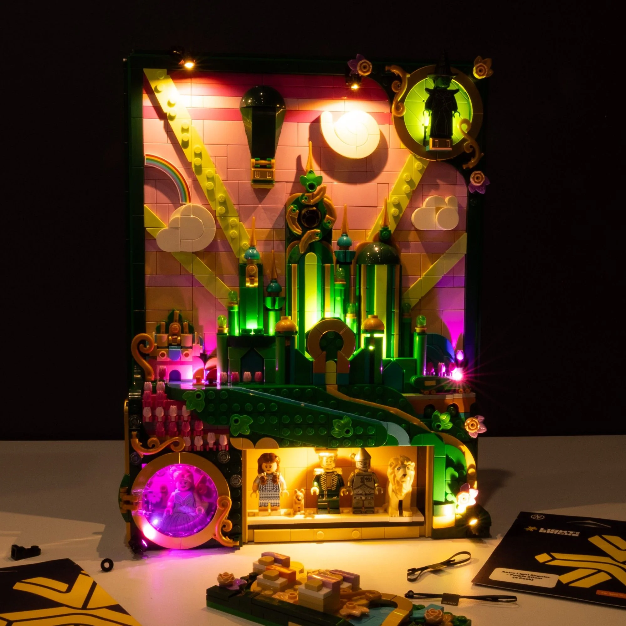 LEGO® Emerald City Wall Art #75685 DIY Light Bundle - Image 2