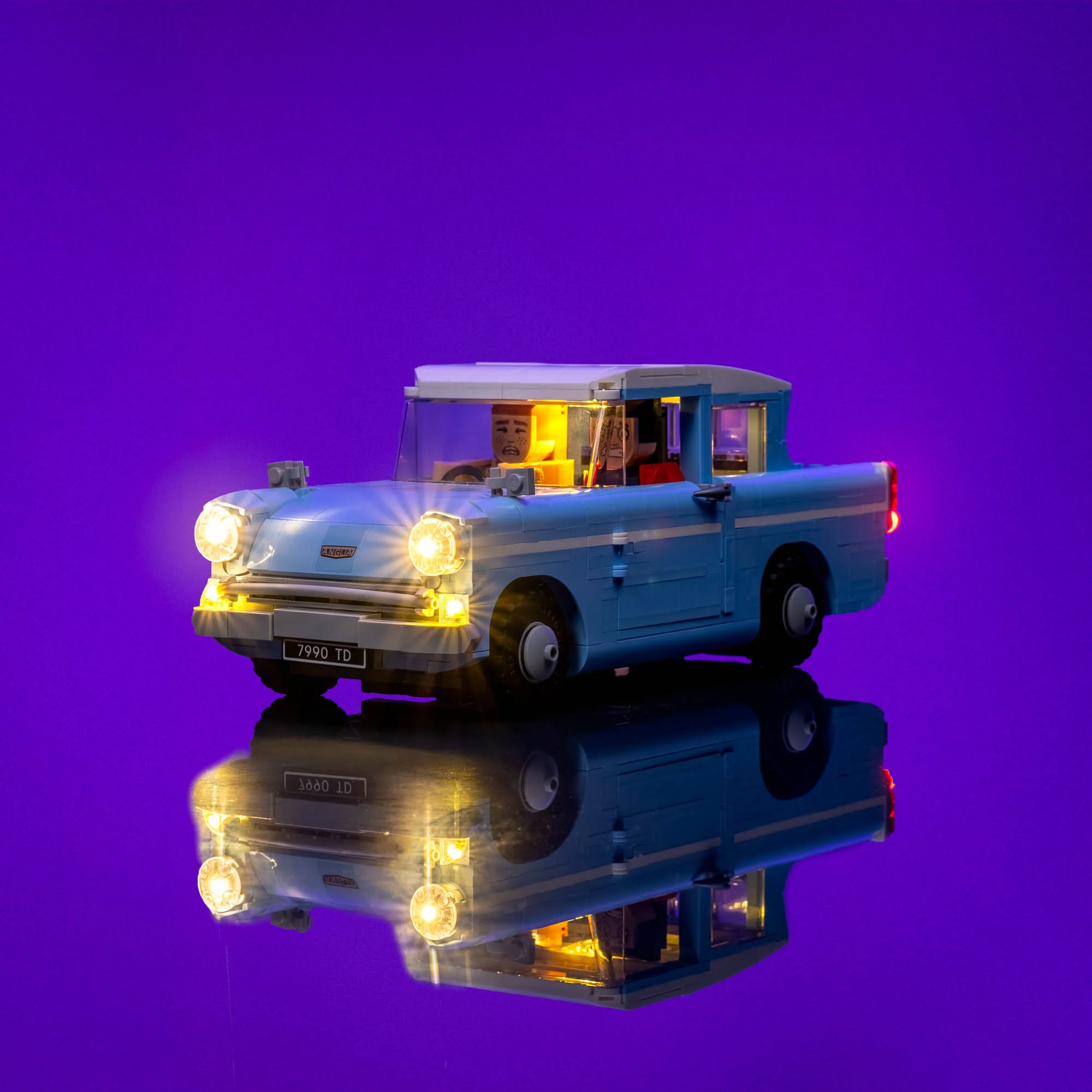Light Kit for LEGO® Enchanted Flying Ford Anglia #76470 - Image 9