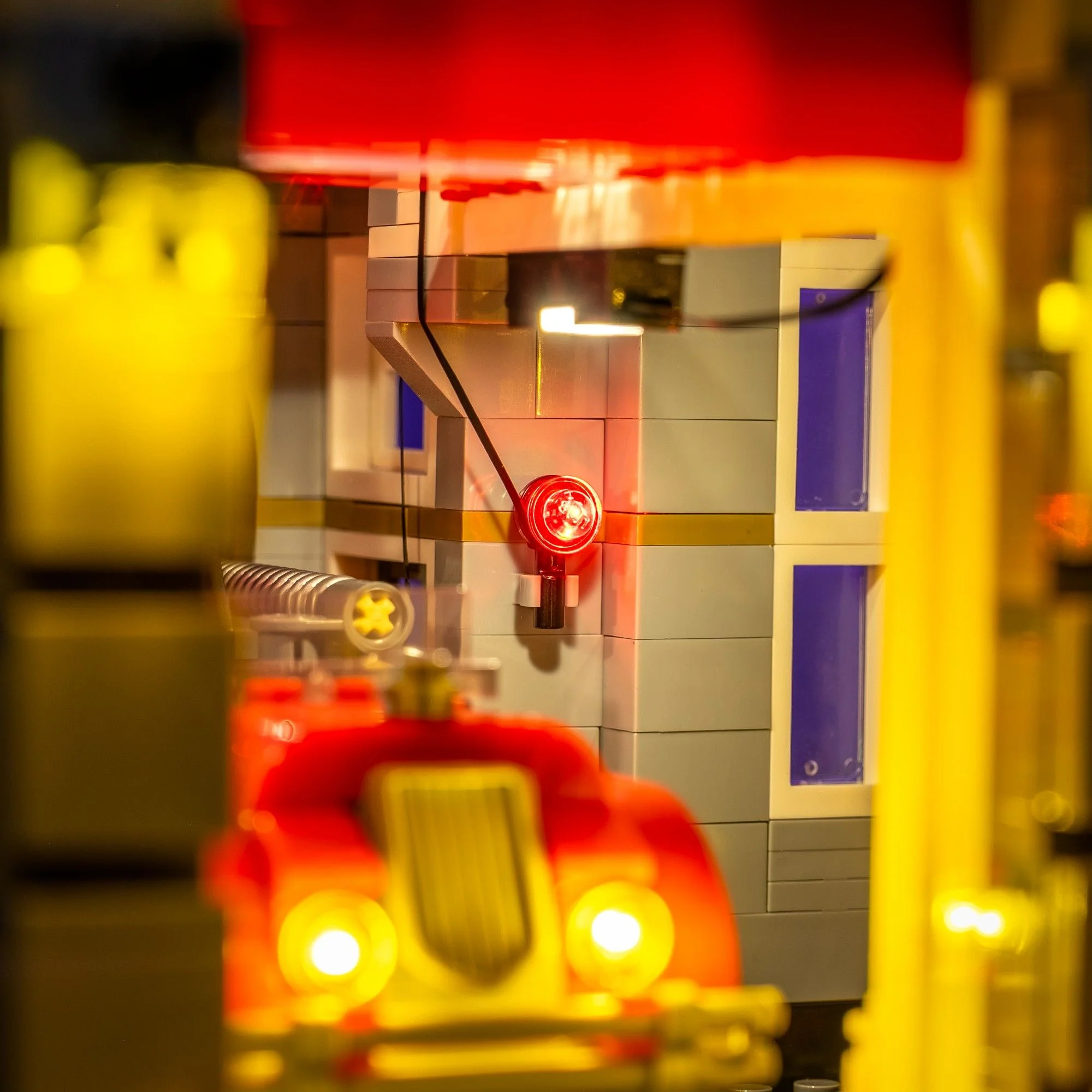 Light Kit for LEGO® Fire Brigade #10197 - Image 10