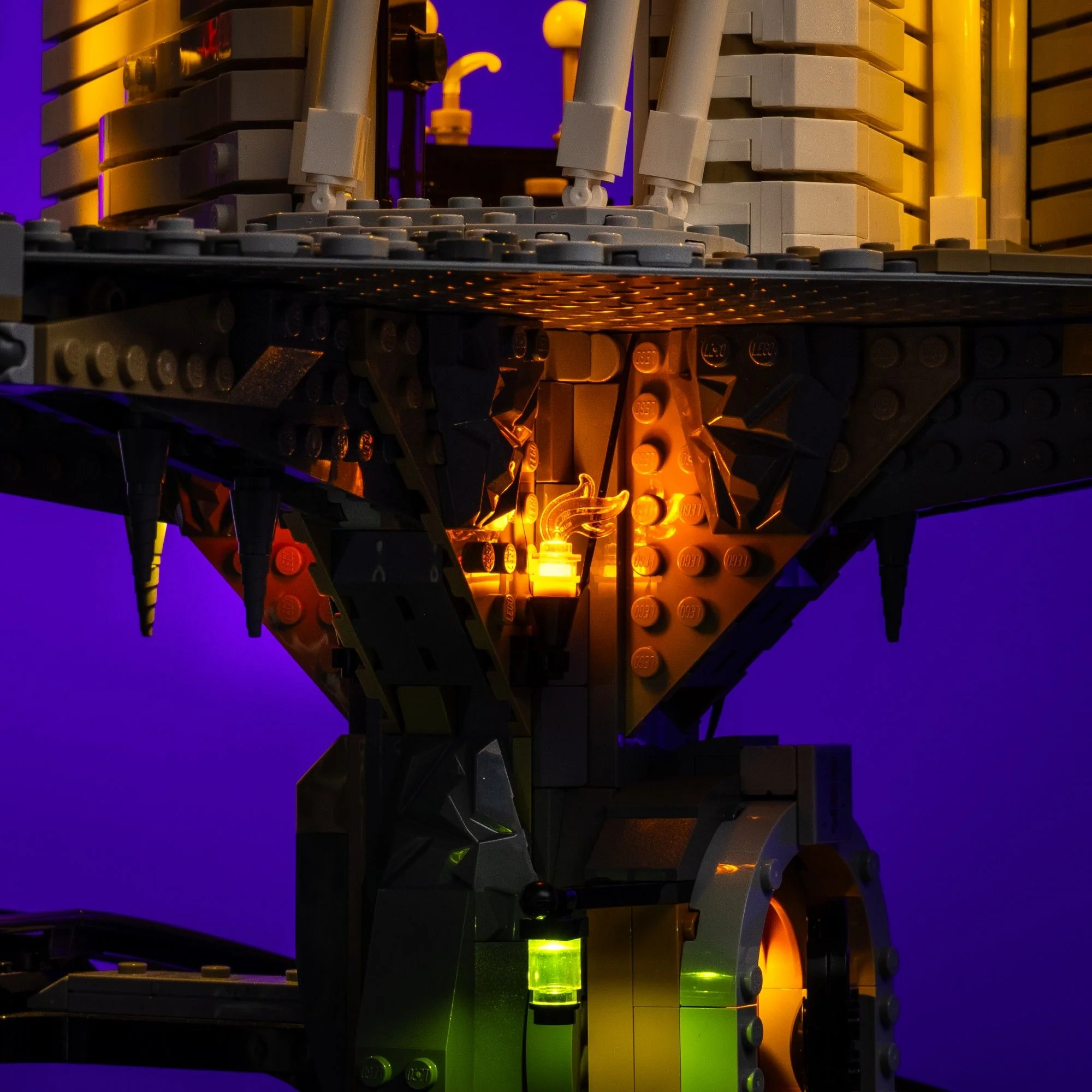 Light Kit for LEGO® Gringotts™ Wizarding Bank – Collectors' Edition #76417 - Image 12