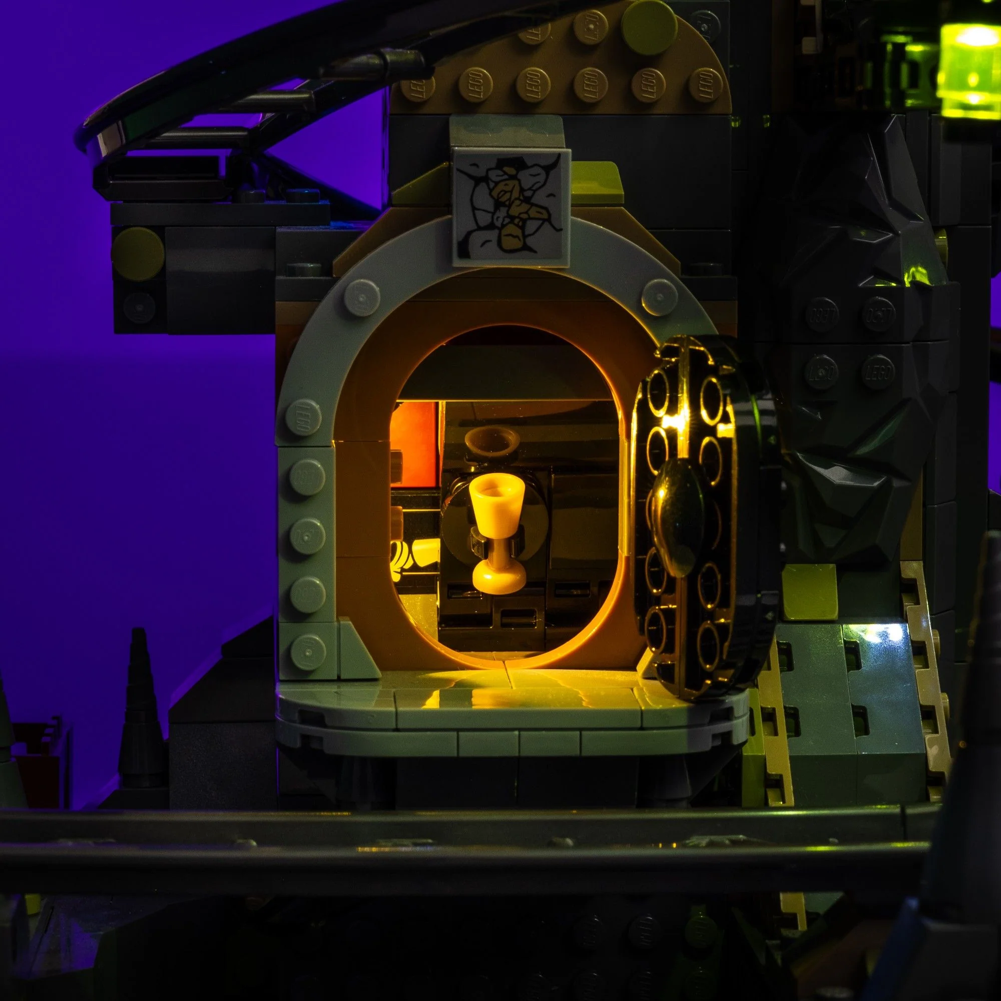 Light Kit for LEGO® Gringotts™ Wizarding Bank – Collectors' Edition #76417 - Image 16