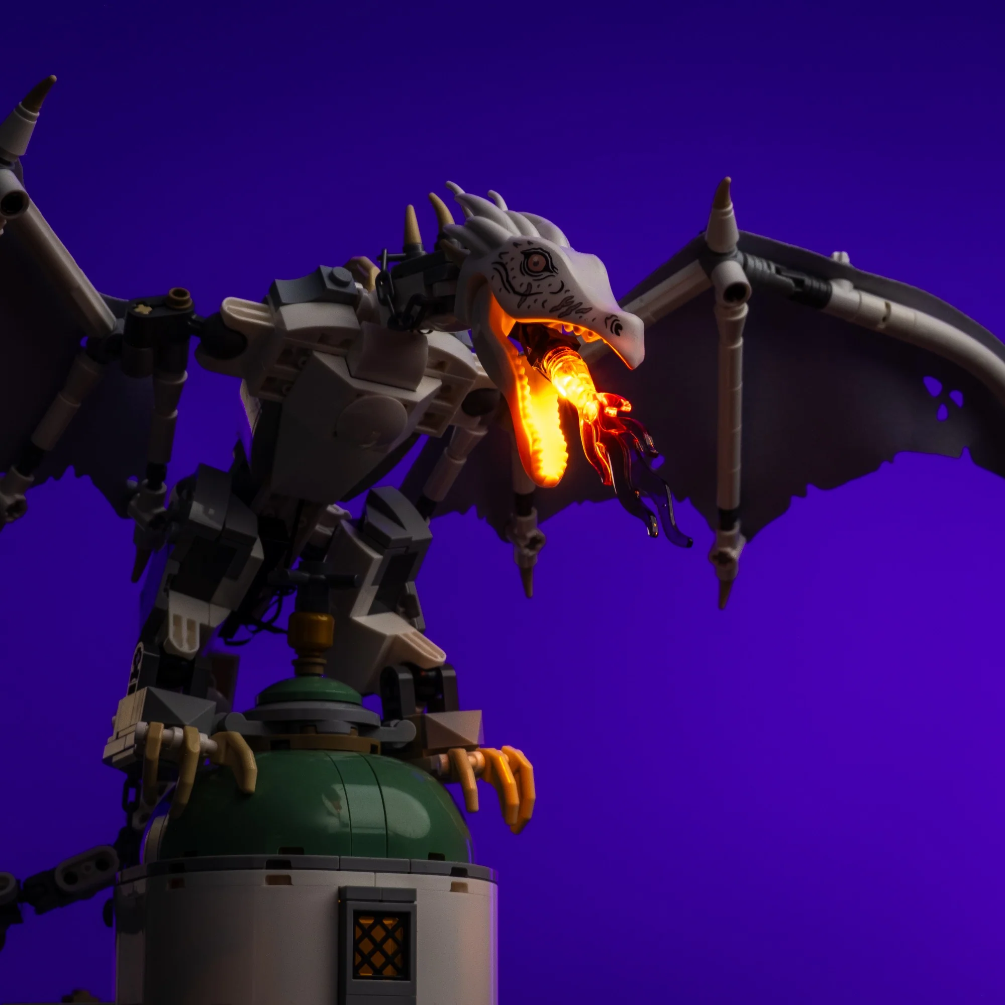 Light Kit for LEGO® Gringotts™ Wizarding Bank – Collectors' Edition #76417 - Image 7