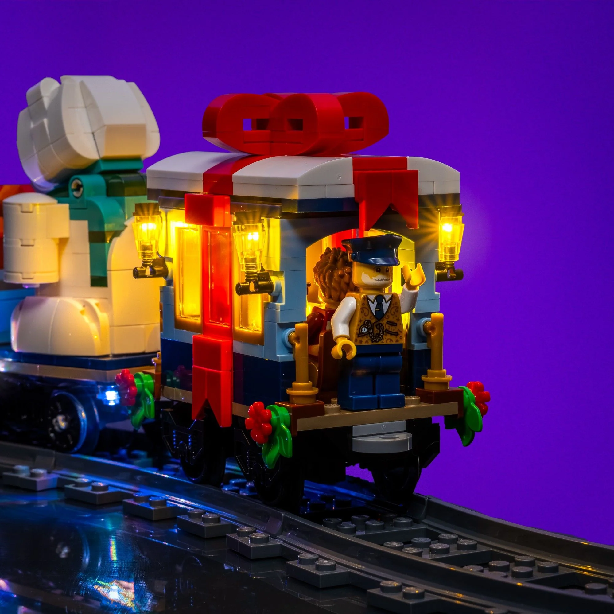Light Kit for LEGO® Holiday Express Train #10361 - Image 11