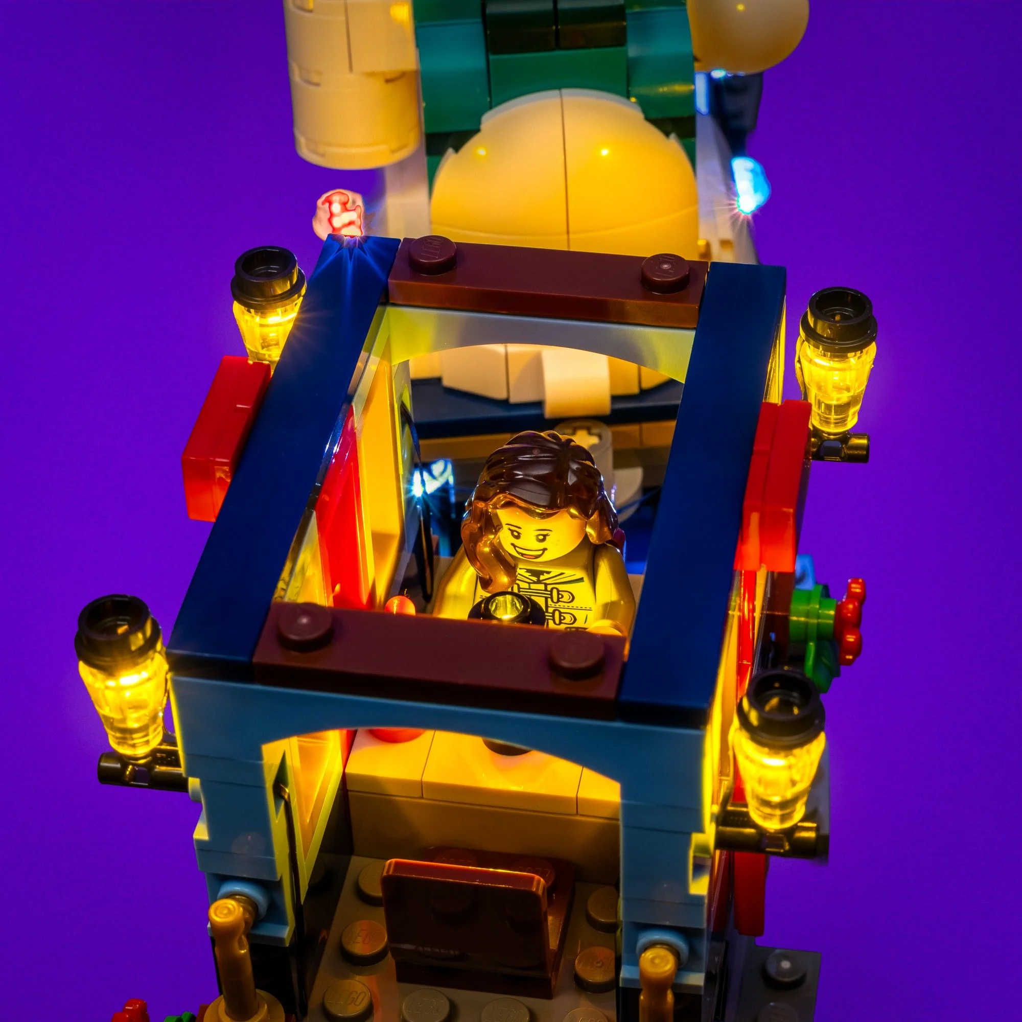 Light Kit for LEGO® Holiday Express Train #10361 - Image 6