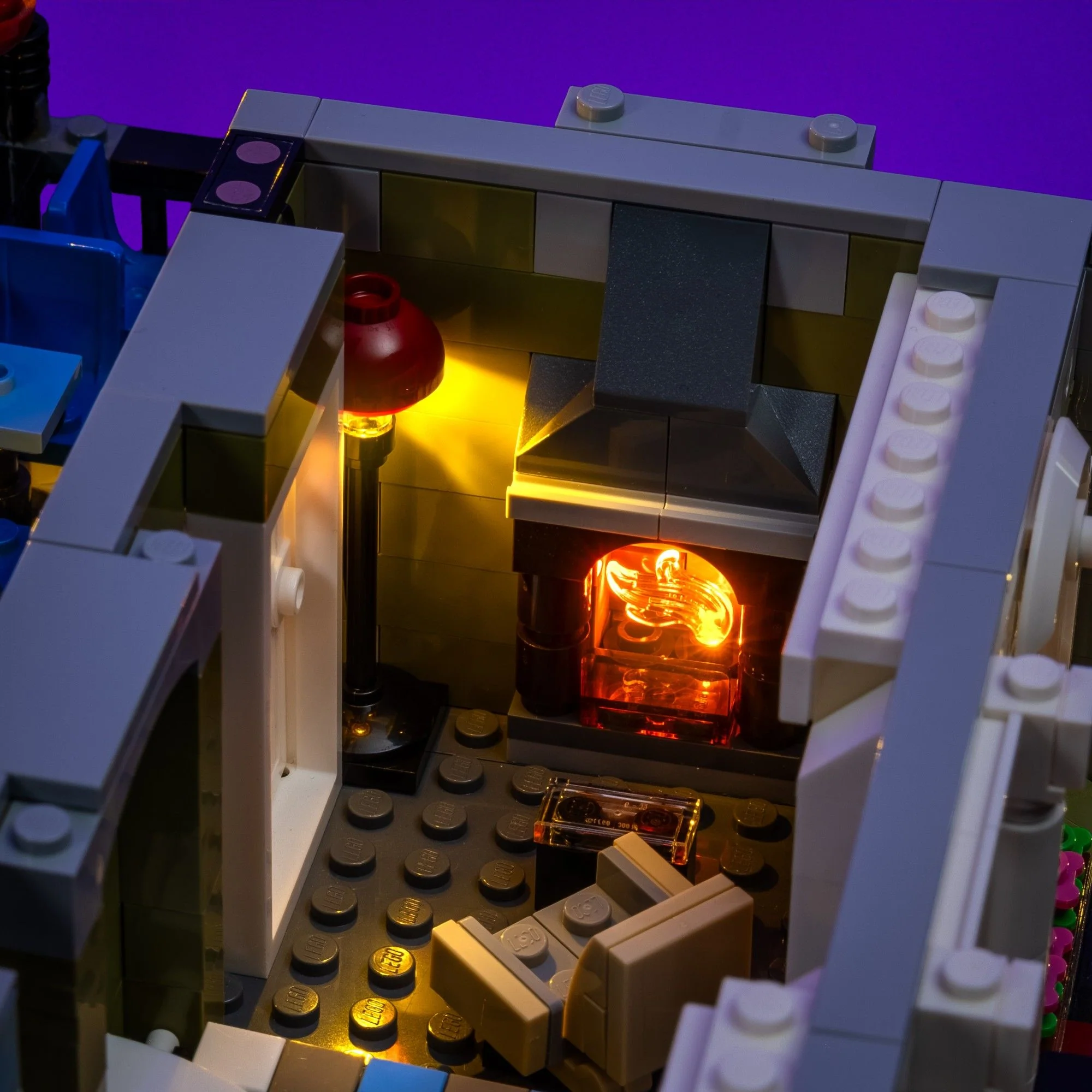 Light Kit for LEGO® Parisian Restaurant #10243 - Image 15
