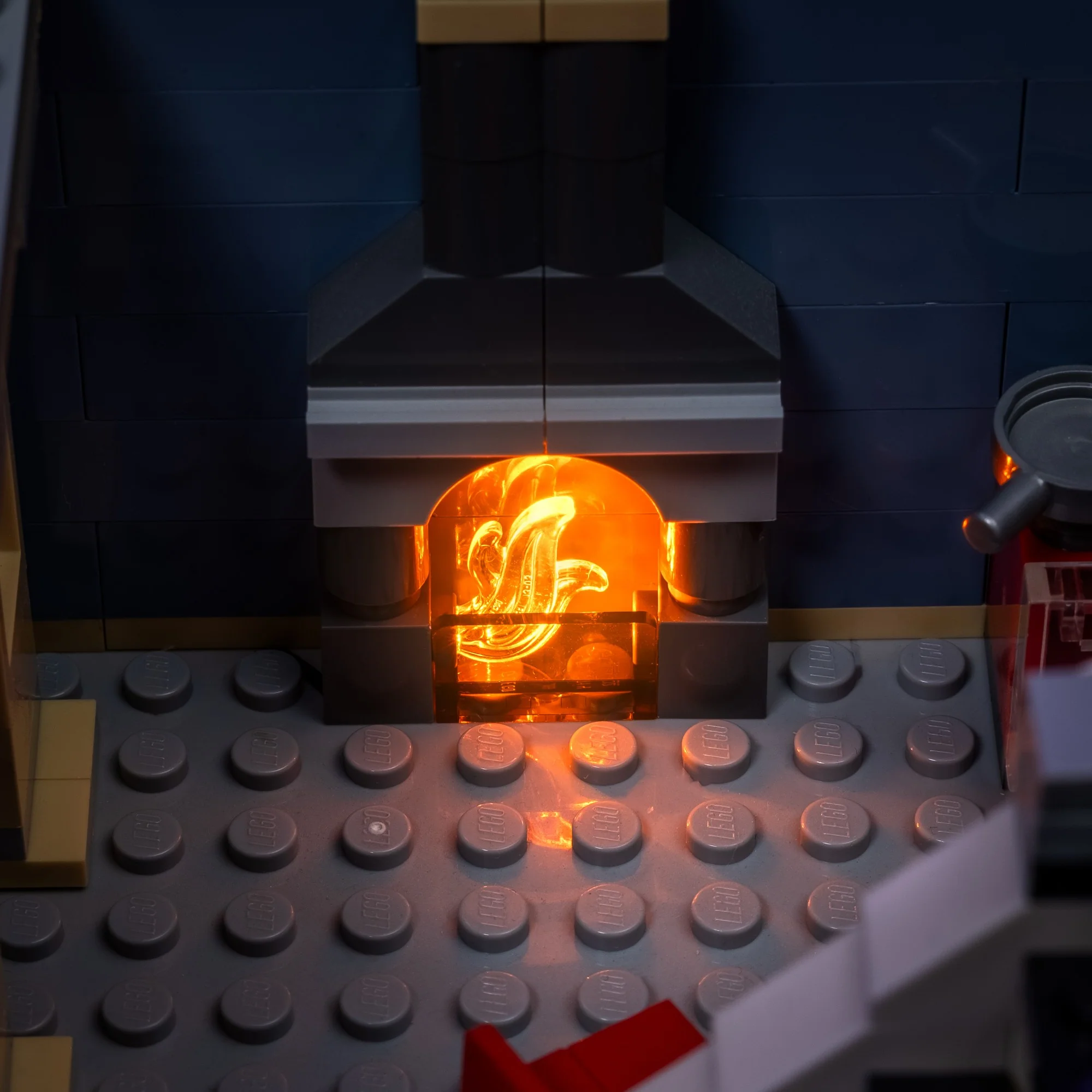 Light Kit for LEGO® Pet Shop #10218 - Image 5