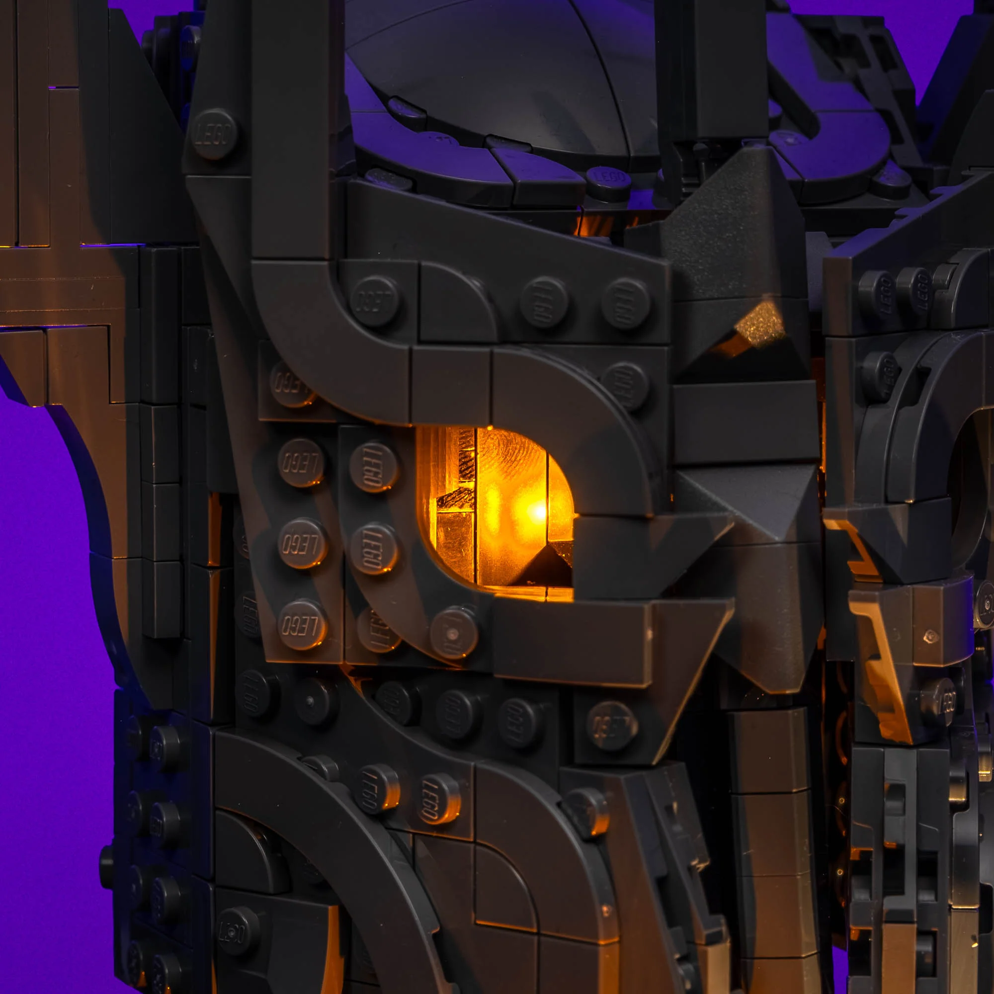 Light Kit for LEGO® The Lord of the Rings: Sauron’s Helmet #11373 - Image 3