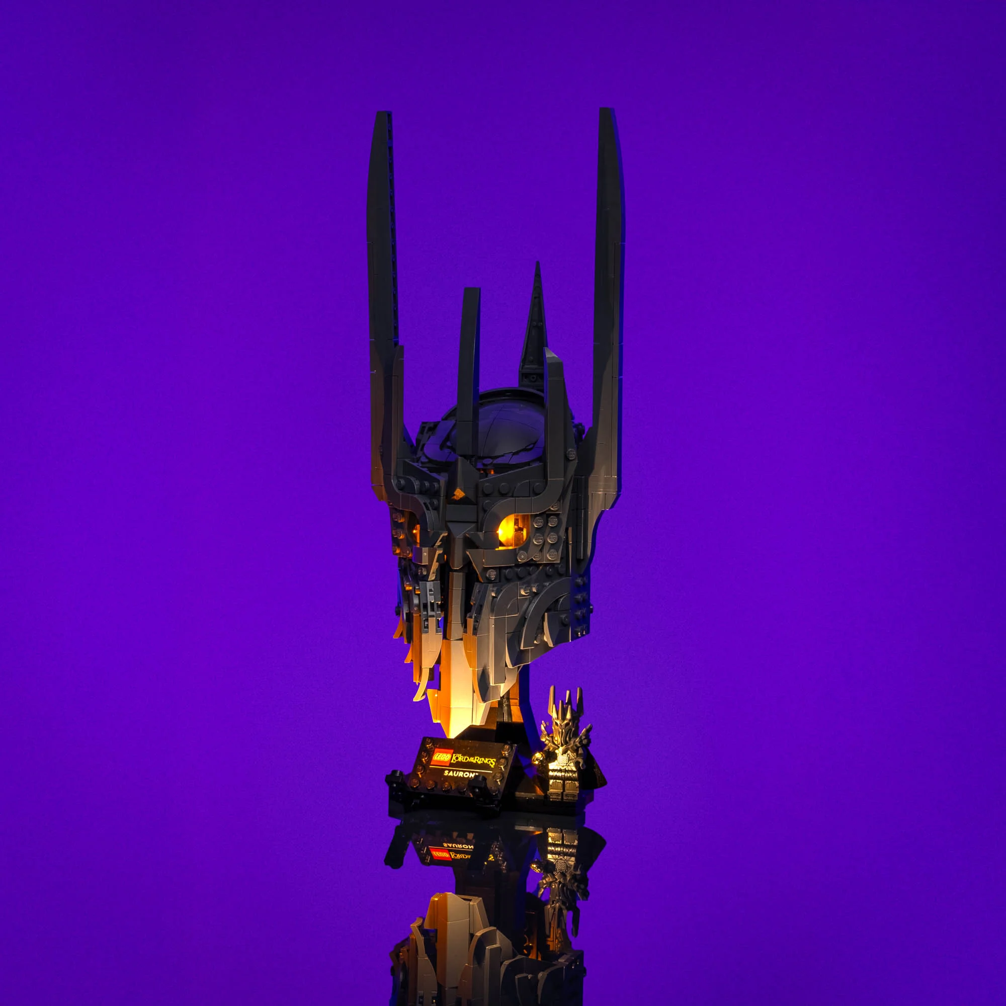 Light Kit for LEGO® The Lord of the Rings: Sauron’s Helmet #11373 - Image 6