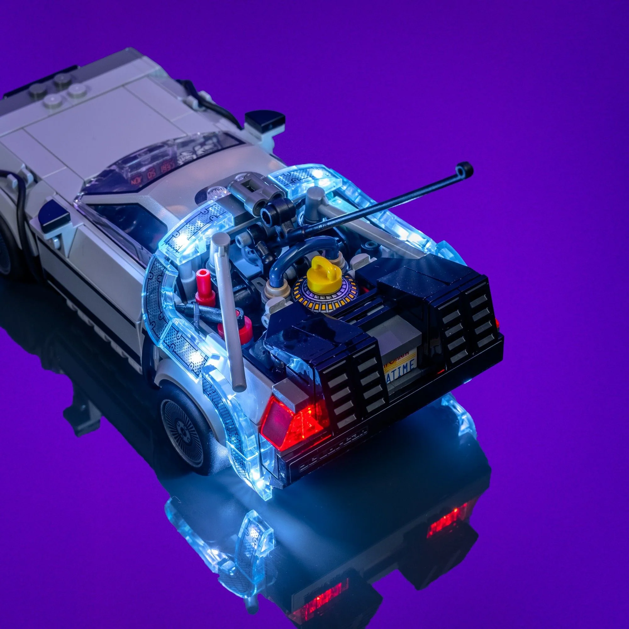 Light Kit for LEGO® Time Machine from Back to the Future #77256 - Image 8