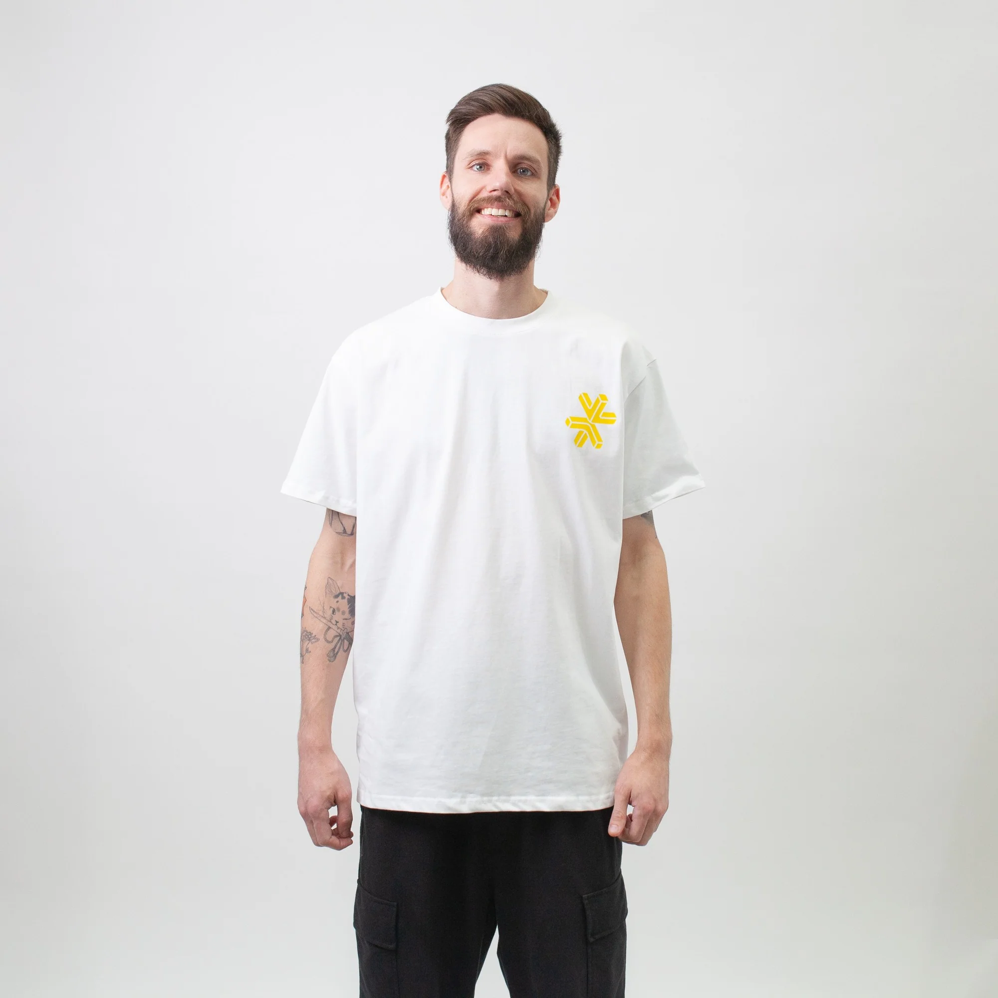 Light My Bricks™ Lightsaber T-shirt - Image 9