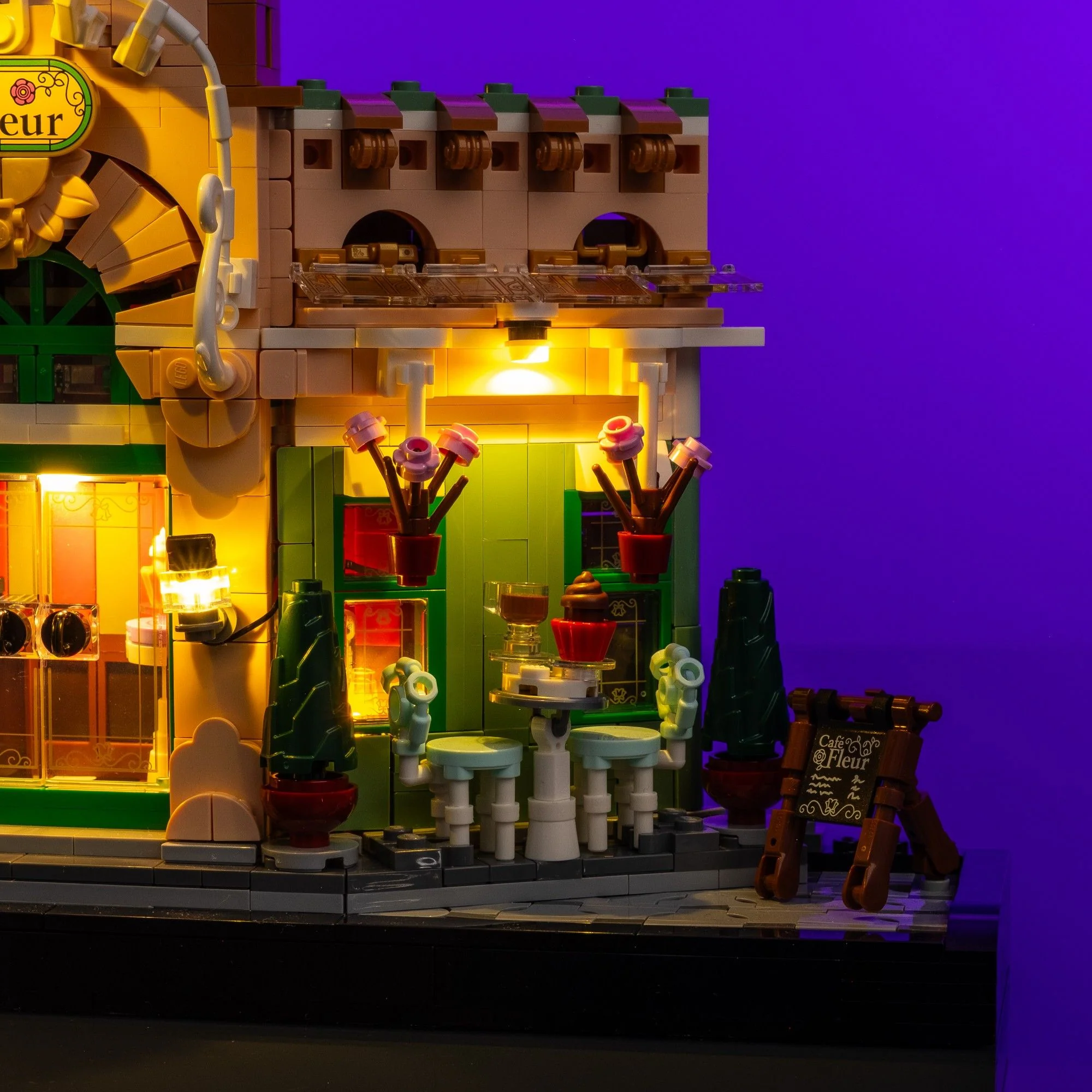 Light Kit for LEGO® French Cafe #10362 - Image 10